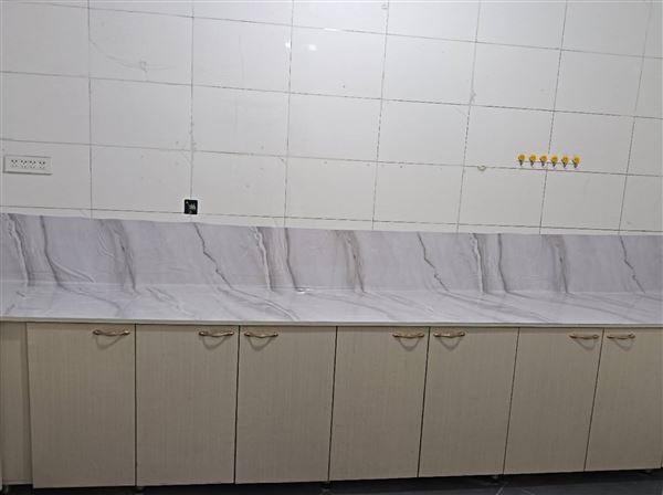 海林二小商服楼门市出租