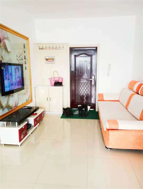 公园小区出租。